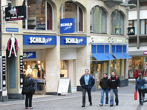 Einkaufsstraße in Luzern - Luzern (Luzern)