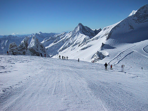 Blick über die Tiroler Berge - Tirol (Tux)